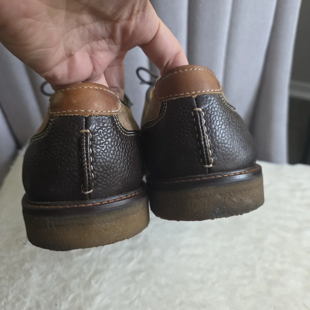 Johnston & Murphy Brown Leather Oxfords Size 10 Used Excellent Condition.